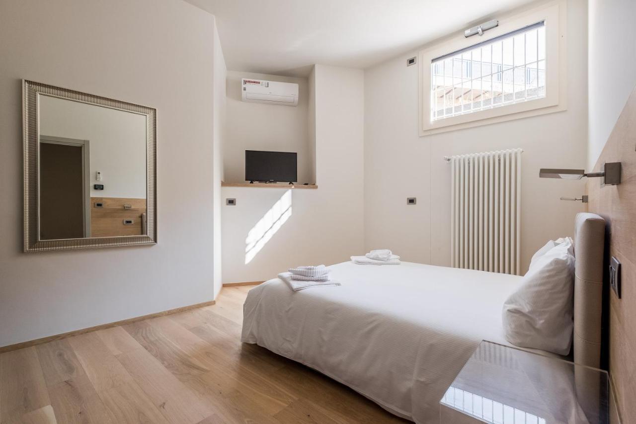 Aparthotel Sant'Orsola Болоня Екстериор снимка