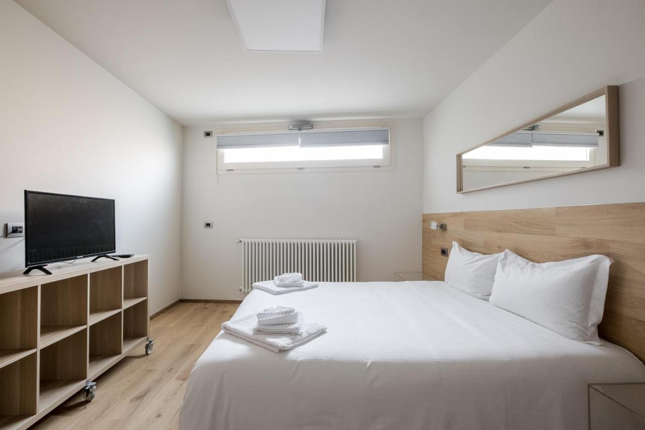 Aparthotel Sant'Orsola Болоня Екстериор снимка